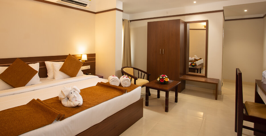 Hotel Keerthi - Thiruvananthapuram